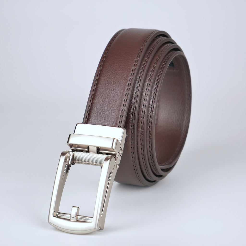 Klassiskt brunt bälte med automatiskt silver spänne Livremmar