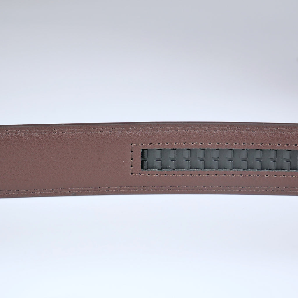 Klassiskt brunt bälte med automatiskt silver spänne Livremmar
